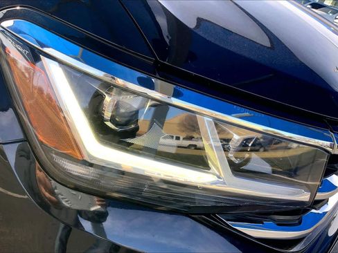 Used 2021 Volkswagen Atlas SE image 27