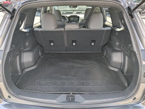 Used 2025 Subaru Forester w/ Convenience Package #1 AWD/4WD image 16