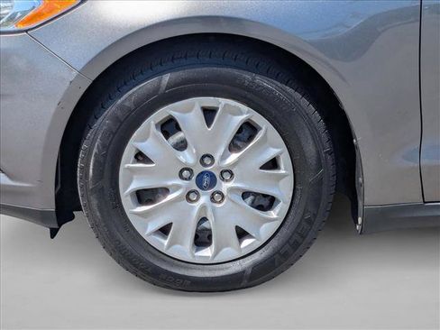 Used 2014 Ford Fusion S FWD image 23