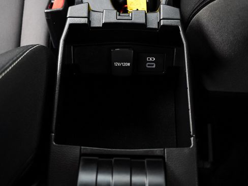 Used 2024 Toyota Corolla LE FWD image 36