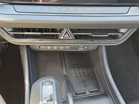 New 2024 Dodge Charger R/T w/ Plus Group image 18