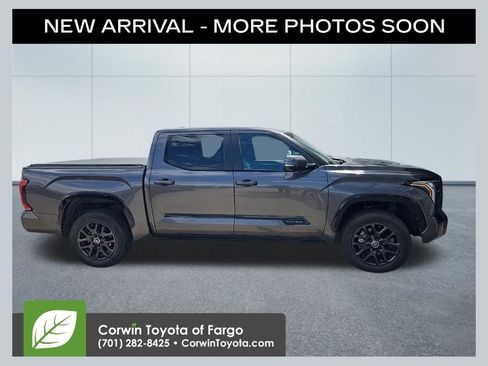 Used 2024 Toyota Tundra Platinum AWD/4WD image 1