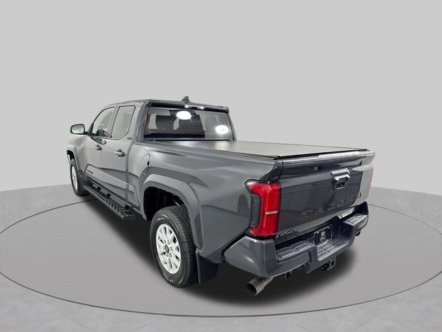 Used 2024 Toyota Tacoma SR5 AWD/4WD image 30