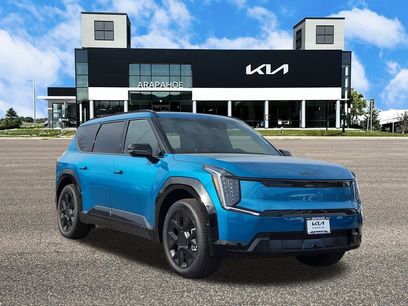 New 2026 Kia EV9 Land w/ Nightfall Edition Package