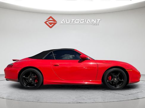 Used 2004 Porsche 911 Carrera RWD image 9