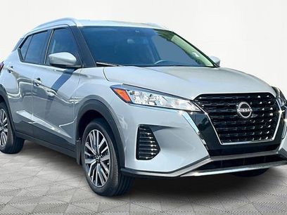 Used 2024 Nissan Kicks SV
