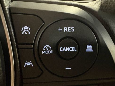 Used 2026 Toyota Corolla XSE FWD image 11