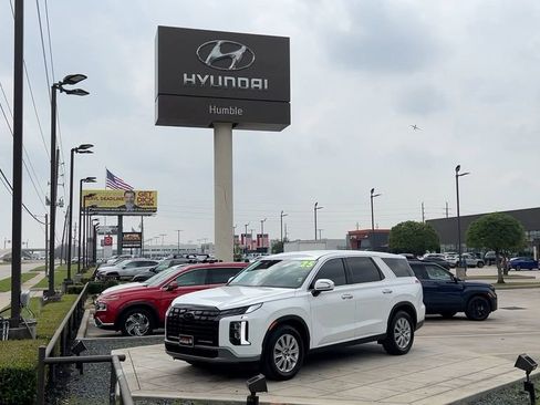 Used 2025 Hyundai Palisade SE image 41