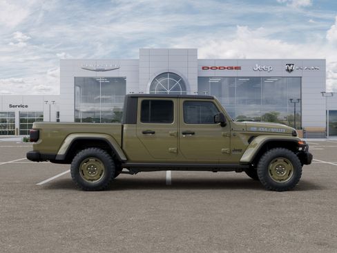 New 2026 Jeep Gladiator Sport AWD/4WD image 37