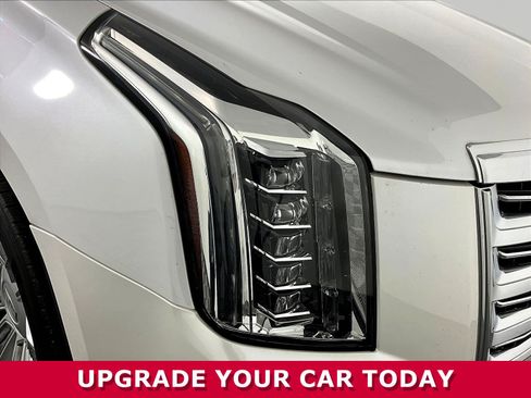 Used 2016 Cadillac Escalade ESV Platinum AWD/4WD image 32