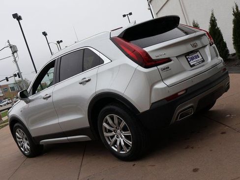 Used 2021 Cadillac XT4 Premium Luxury FWD image 4
