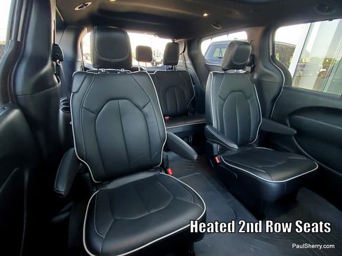 Used 2024 Chrysler Pacifica Limited w/ S Appearance Package AWD/4WD image 51
