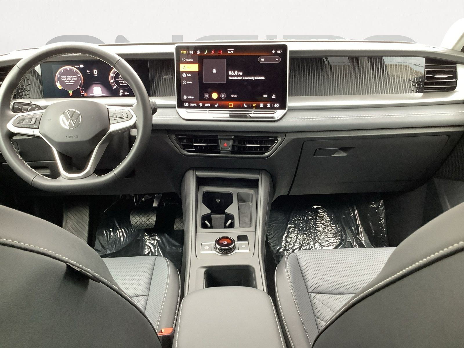 New 2026 Volkswagen Tiguan SE FWD image 13