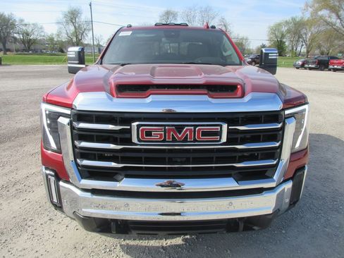 New 2026 GMC Sierra 2500 SLT w/ SLT Premium Package AWD/4WD image 11