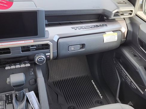 New 2025 Toyota Tacoma SR5 image 6