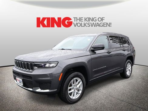 Used 2023 Jeep Grand Cherokee L Laredo AWD/4WD image 8