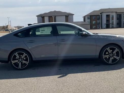 New 2026 Honda Accord SE image 9