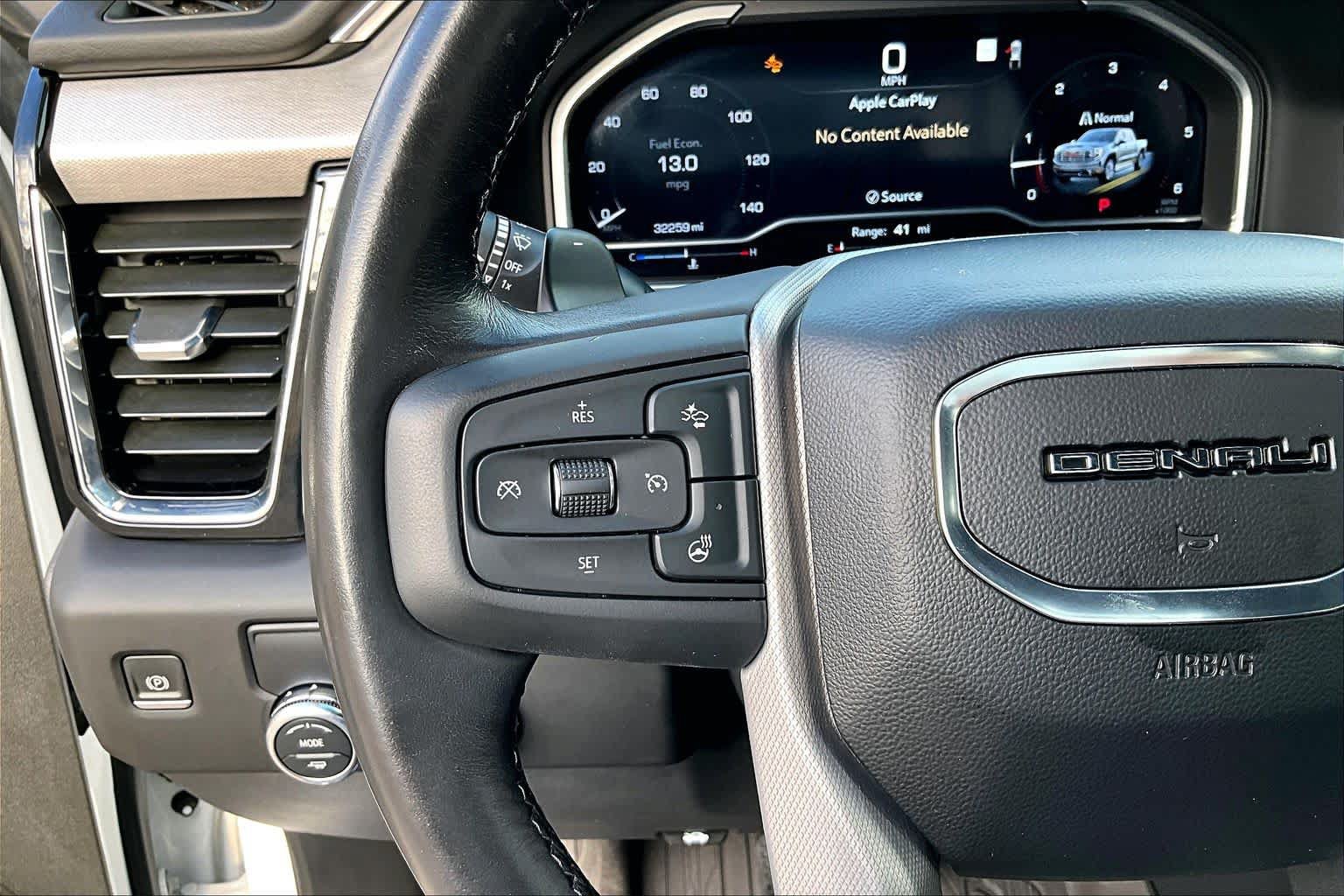 Used 2022 GMC Sierra 1500 Denali w/ Denali Reserve Package RWD image 26