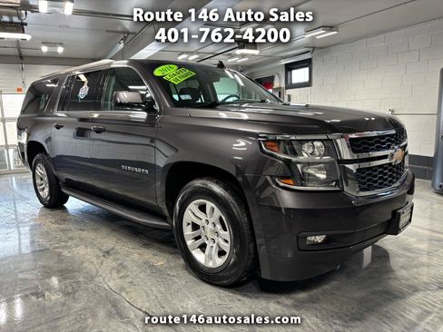 Used 2016 Chevrolet Suburban LT image 1