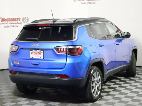 Used 2025 Jeep Compass Limited AWD/4WD image 5
