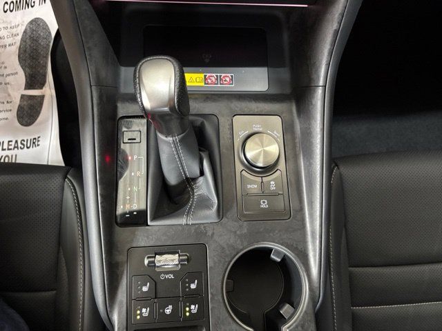 Used 2026 Lexus IS 350 F Sport w/ Technology Package AWD/4WD image 22