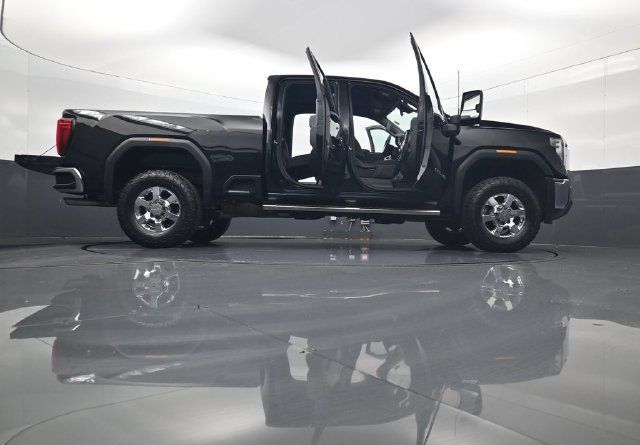 Used 2024 GMC Sierra 2500 Pro w/ Convenience Package AWD/4WD image 33
