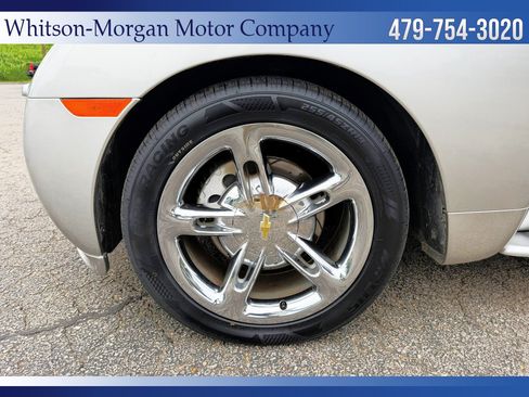 Used 2005 Chevrolet SSR w/ Preferred Equipment Group RWD image 24