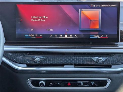 Used 2024 BMW X5 sDrive40i w/ Parking Assistance Package image 15