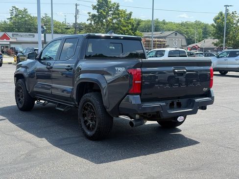Certified 2026 Toyota Tacoma TRD Sport w/ TRD Sport Upgrade Package AWD/4WD image 3