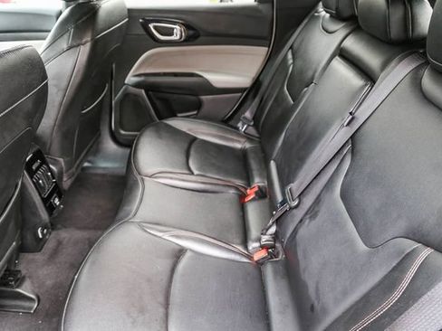 Used 2024 Jeep Compass Limited image 17