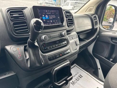 Used 2025 RAM ProMaster 2500 w/ U-Haul Equipment Group FWD image 21