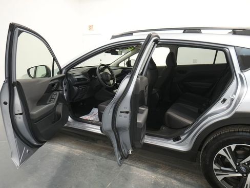 Used 2025 Subaru Crosstrek 2.5i Premium image 20