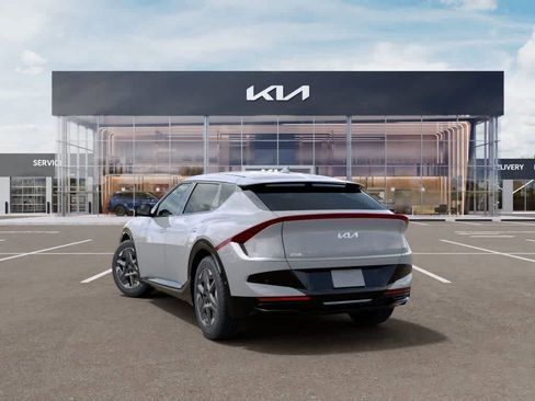 New 2025 Kia EV6 Light w/ Light LR Technology Package AWD/4WD image 4