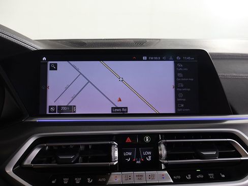 Used 2022 BMW X5 xDrive40i AWD/4WD image 51