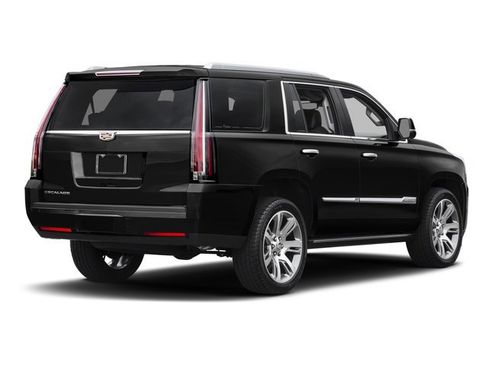 Used 2017 Cadillac Escalade Premium Luxury image 5