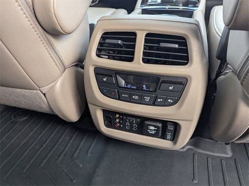 Used 2017 Honda Pilot Elite image 35