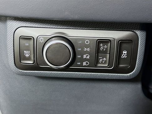 New 2026 Ford Mustang Mach-E Premium image 20