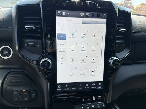 Certified 2022 RAM 1500 Laramie AWD/4WD image 31