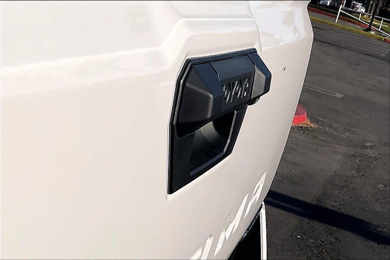 New 2026 Toyota Tacoma TRD Off-Road w/ TRD Off Road Upgrade Package AWD/4WD image 15