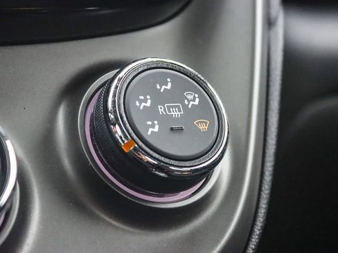 Used 2020 Chevrolet Spark LS image 28