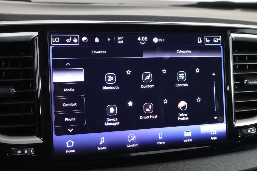 Used 2025 Chrysler Pacifica Select FWD image 36