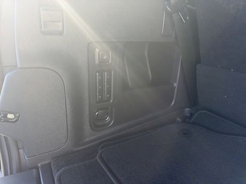 Certified 2025 Ford Expedition Platinum image 14