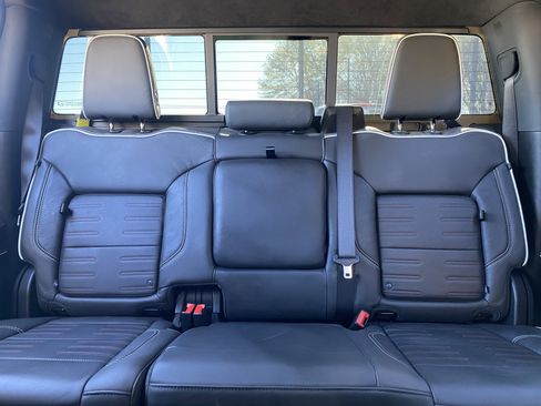 Used 2024 GMC Sierra 2500 AT4X image 39