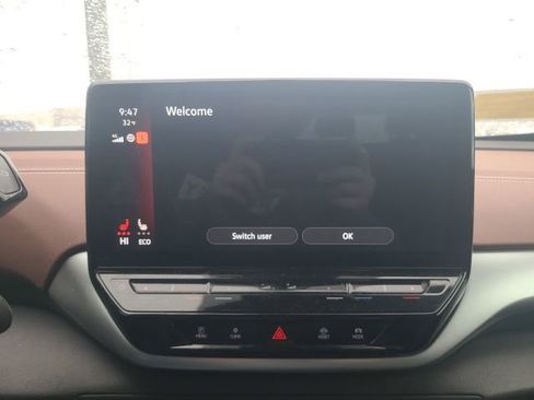 Used 2022 Volkswagen ID.4 Pro S image 28