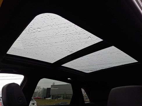 Certified 2023 Cadillac XT5 Sportv image 13