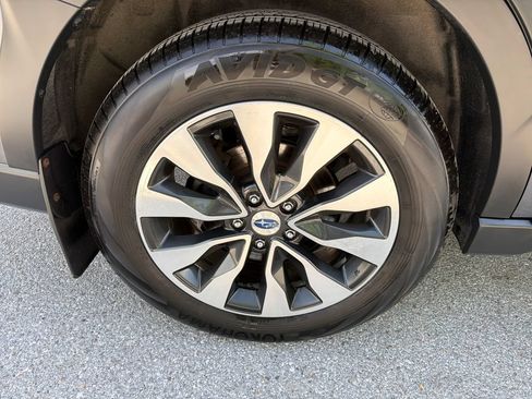 Certified 2023 Subaru Outback Limited AWD/4WD image 15