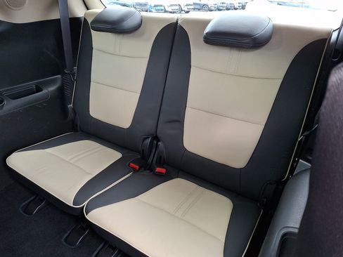 Used 2011 Kia Sorento EX w/ Limited Pkg AWD/4WD image 11