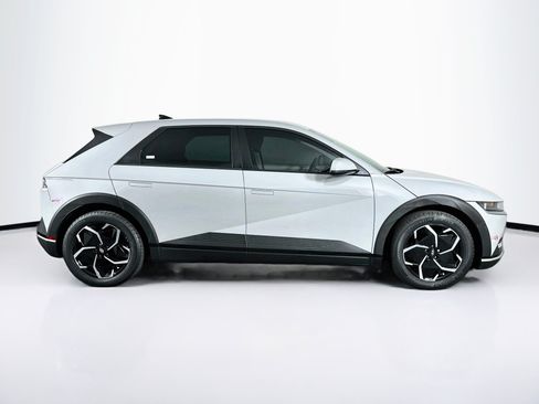 Used 2024 Hyundai Ioniq 5 SEL RWD image 10