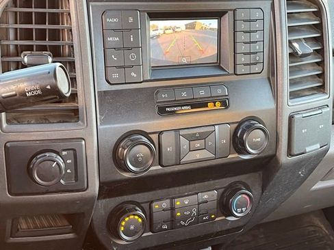 Used 2020 Ford F250 XL w/ Power Equipment Group image 16