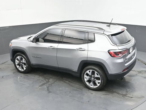 Used 2019 Jeep Compass Limited AWD/4WD image 37